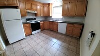 196 Village Hill Rd, Unit R in Willington, CT - Building Photo - Building Photo