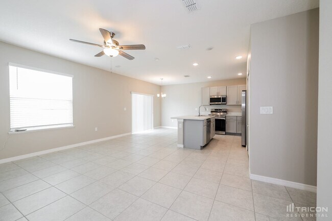 1208 Salisbury Dr in Winter Haven, FL - Building Photo - Building Photo
