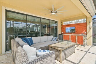 9280 River Otter Dr in Ft. Myers, FL - Building Photo - Building Photo