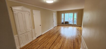 9020 W North Ave in Wauwatosa, WI - Building Photo - Building Photo