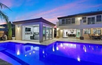 7277 Sashaying Spirit Ct in Las Vegas, NV - Building Photo - Building Photo