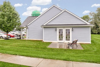 Stableford Crossing in West Union, OH - Foto de edificio - Building Photo