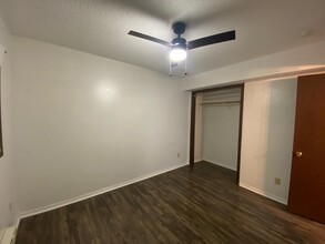 3229 Sycamore Ter, Unit 2 in Sioux City, IA - Foto de edificio - Building Photo