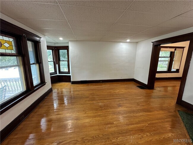 954 Lafayette Ave in Buffalo, NY - Building Photo - Building Photo