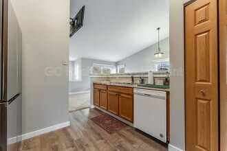 1262 Brookdale Dr in Carpentersville, IL - Building Photo - Building Photo