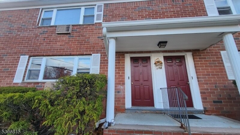 2467 NJ-10 in Morris Plains, NJ - Foto de edificio
