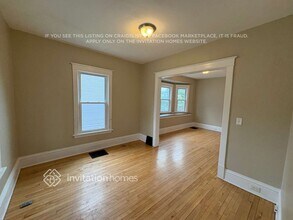 3962 Van Buren St NE in Minneapolis, MN - Building Photo - Building Photo
