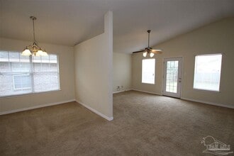 6531 Tampa Dr in Pensacola, FL - Building Photo - Building Photo