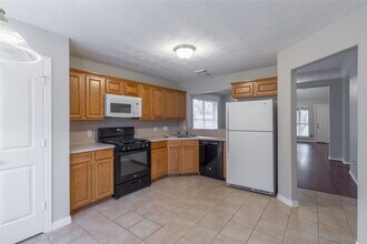 4931 Tealgate Dr in Spring, TX - Building Photo - Building Photo