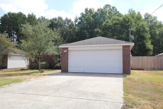 16405 Sun View Ln in Conroe, TX - Building Photo - Building Photo