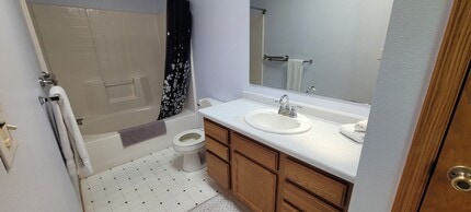 18553 Irvine Ave NW in Bemidji, MN - Building Photo - Building Photo