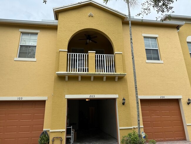 127 Seagrape Dr in Jupiter, FL - Building Photo - Building Photo