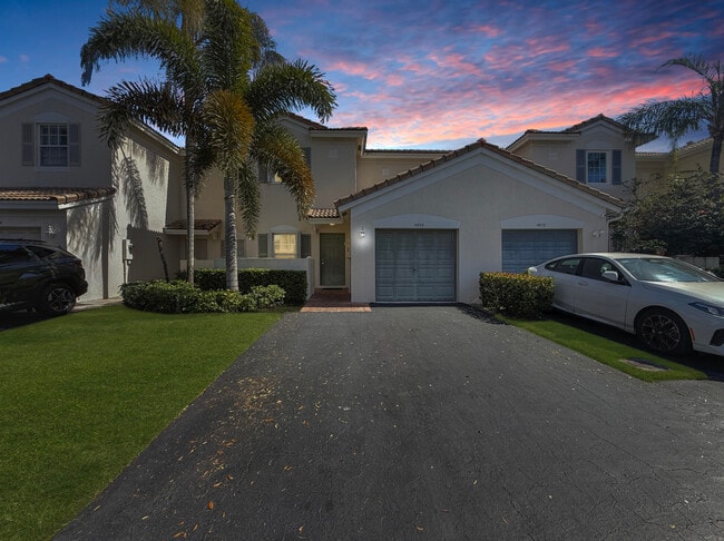 4866 SW 32nd Terrace in Fort Lauderdale, FL - Building Photo - Building Photo