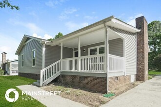 8601 Sunflower Rd in Charlotte, NC - Building Photo - Building Photo