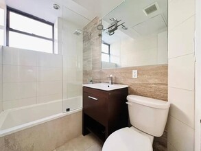 448 Empire Blvd in Brooklyn, NY - Building Photo - Building Photo