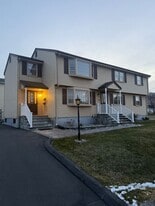 250 Oakland Ave in New Britain, CT - Building Photo