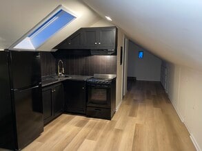 12 Ashton St in Wilmington, DE - Foto de edificio - Building Photo