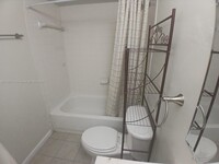 3396 Foxcroft Rd, Unit 106 in Miramar, FL - Building Photo - Building Photo