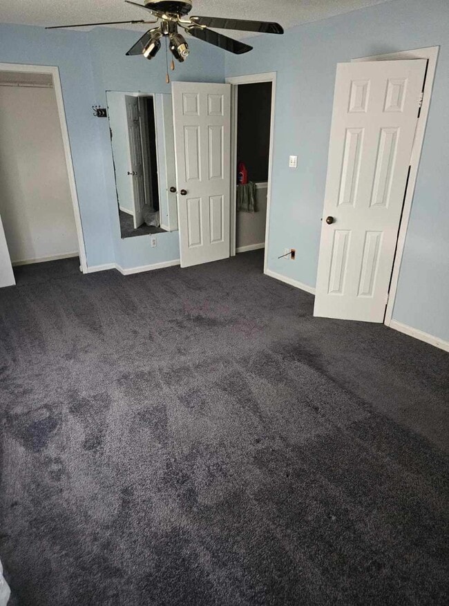 215 Thalia Trace Dr in Virginia Beach, VA - Building Photo - Building Photo