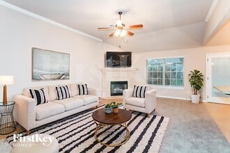 601 Apple Tree Ln in Moore, OK - Building Photo - Building Photo