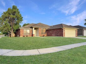 14021 Harvest Cir in Oklahoma City, OK - Building Photo