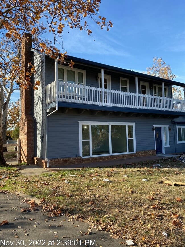 9302 Grant Line Rd in Elk Grove, CA - Building Photo - Building Photo