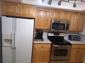 23684 Pondview Plz, Unit G in Golden, CO - Foto de edificio - Building Photo