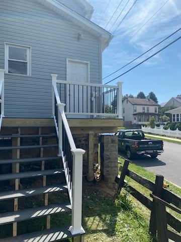 1718 2nd Ave, Unit Rear Unit in Altoona, PA - Building Photo - Building Photo
