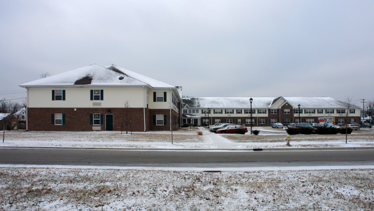 Phoenix Manor in Fort Wayne, IN - Foto de edificio