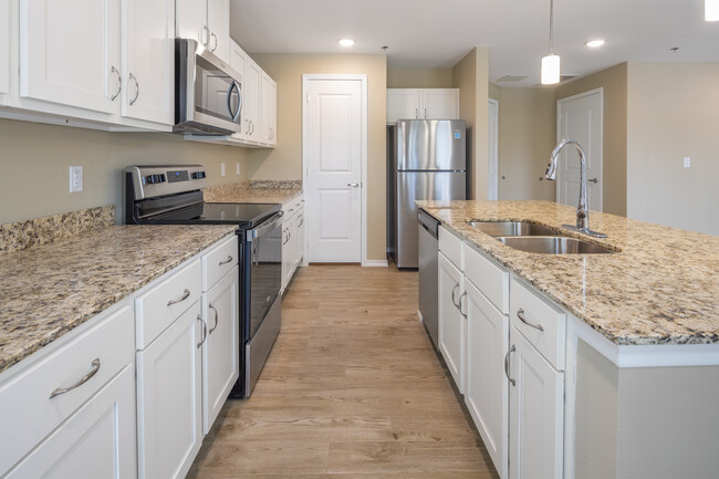 Morningside at the Chandler Estate in San Antonio, TX - Building Photo - Building Photo