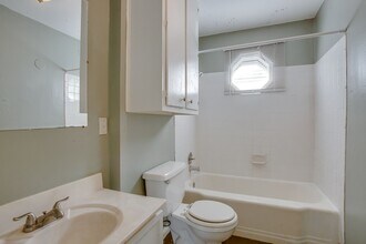 2706 33rd St in Lubbock, TX - Building Photo - Building Photo