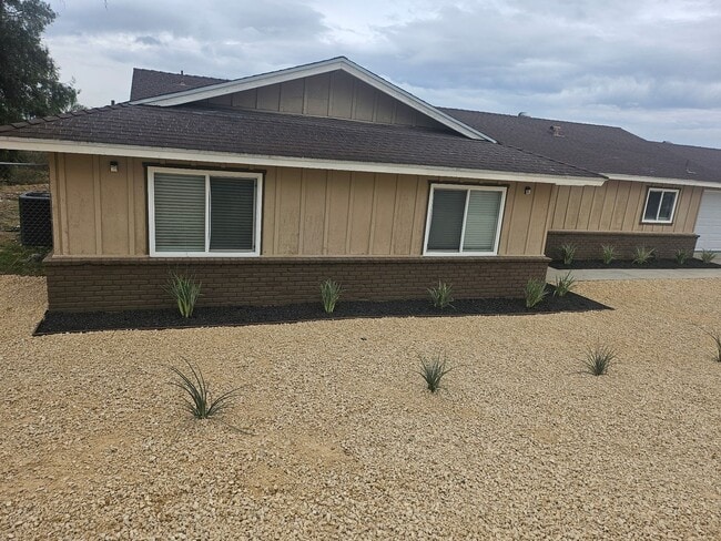 6000 Ave Juan Bautista in Riverside, CA - Building Photo - Building Photo