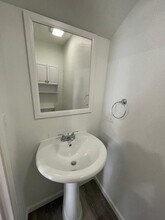 409 E Doxey St in Strafford, MO - Building Photo - Building Photo