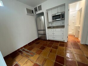 1001 SE 2nd Ct in Fort Lauderdale, FL - Building Photo - Building Photo