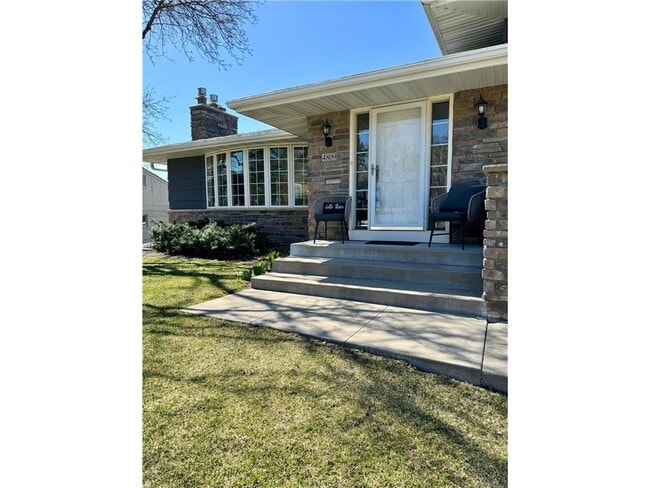 4809 Wilford Way in Minneapolis, MN - Building Photo - Building Photo