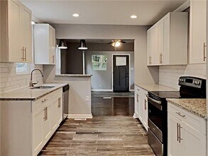 425 Lanier St NW in Atlanta, GA - Building Photo - Building Photo