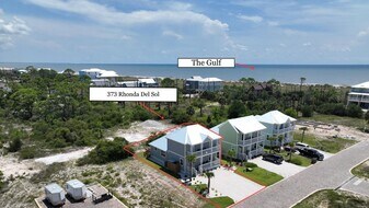 373 Rhonda del Sol Cir in Port St. Joe, FL - Building Photo