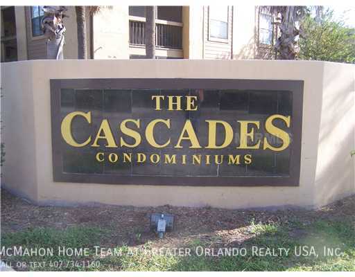 2131 Cascades Blvd in Kissimmee, FL - Building Photo