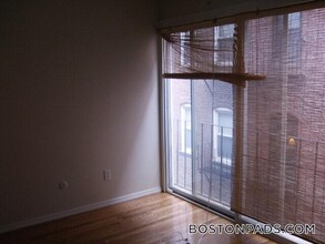 39 Symphony Rd, Unit 18 in Boston, MA - Building Photo - Building Photo