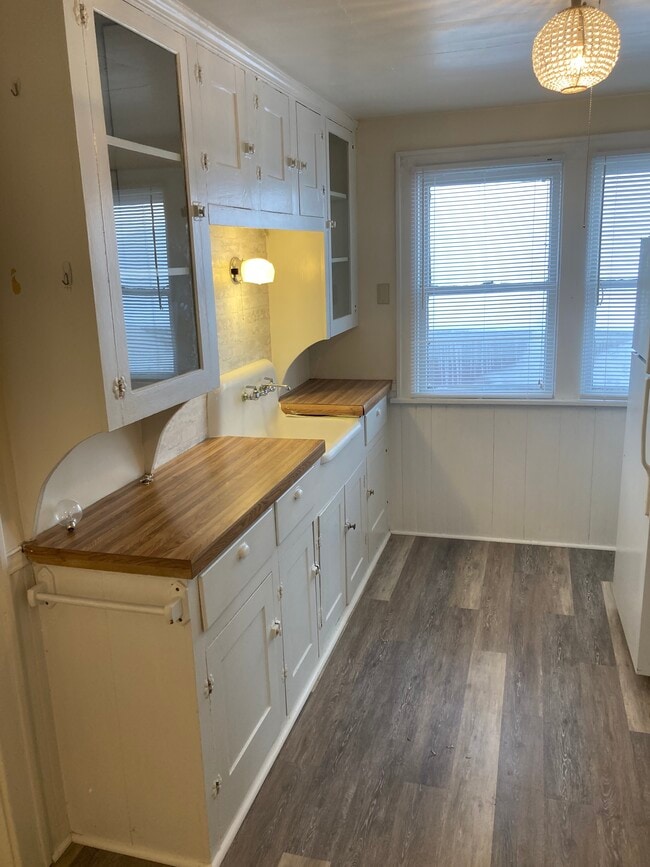 3206 French St, Unit 2 in Erie, PA - Foto de edificio - Building Photo