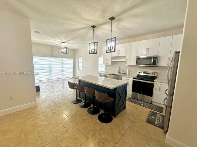 14602 SW 182nd Terrace in Miami, FL - Building Photo - Building Photo