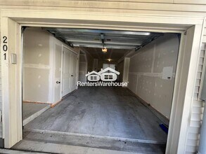 201 S Macon St. in Baltimore, MD - Building Photo - Building Photo