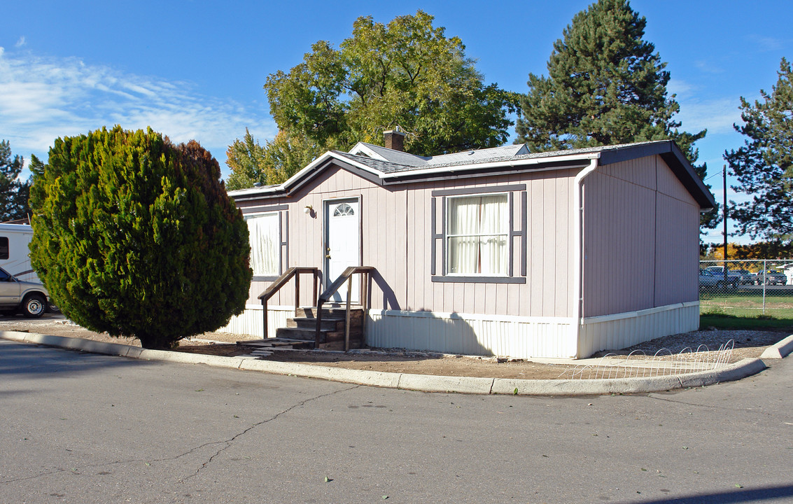 OK MHP in Nampa, ID - Foto de edificio