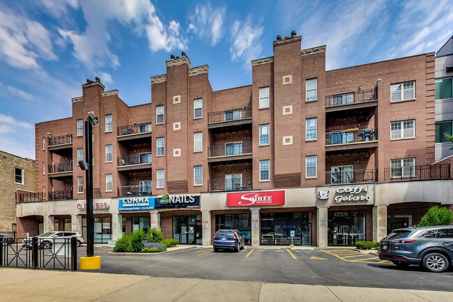 property at 2032 W Division St