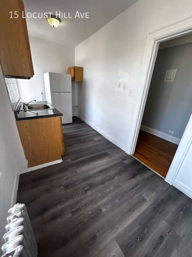 15 Locust Hill Ave in Yonkers, NY - Building Photo - Building Photo