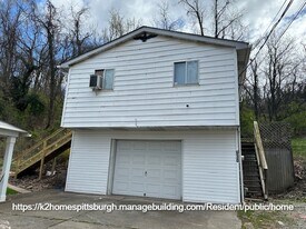 630 Castle Ave in North Versailles, PA - Building Photo