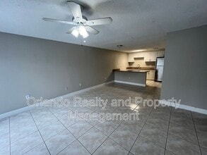 4142 Flying Fortress Ave in Kissimmee, FL - Building Photo - Building Photo