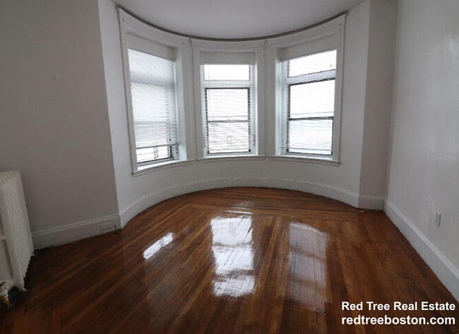 property at 409 Huntington Ave
