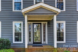 19314 Yachtman Dr in Cornelius, NC - Building Photo - Building Photo