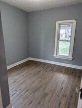 19 4th St NW in Oelwein, IA - Building Photo - Building Photo